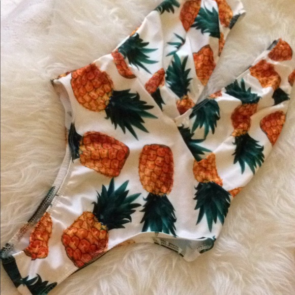 ! Sexy & Flirty Pineapple Princess Swimsuit - Picture 3 of 5